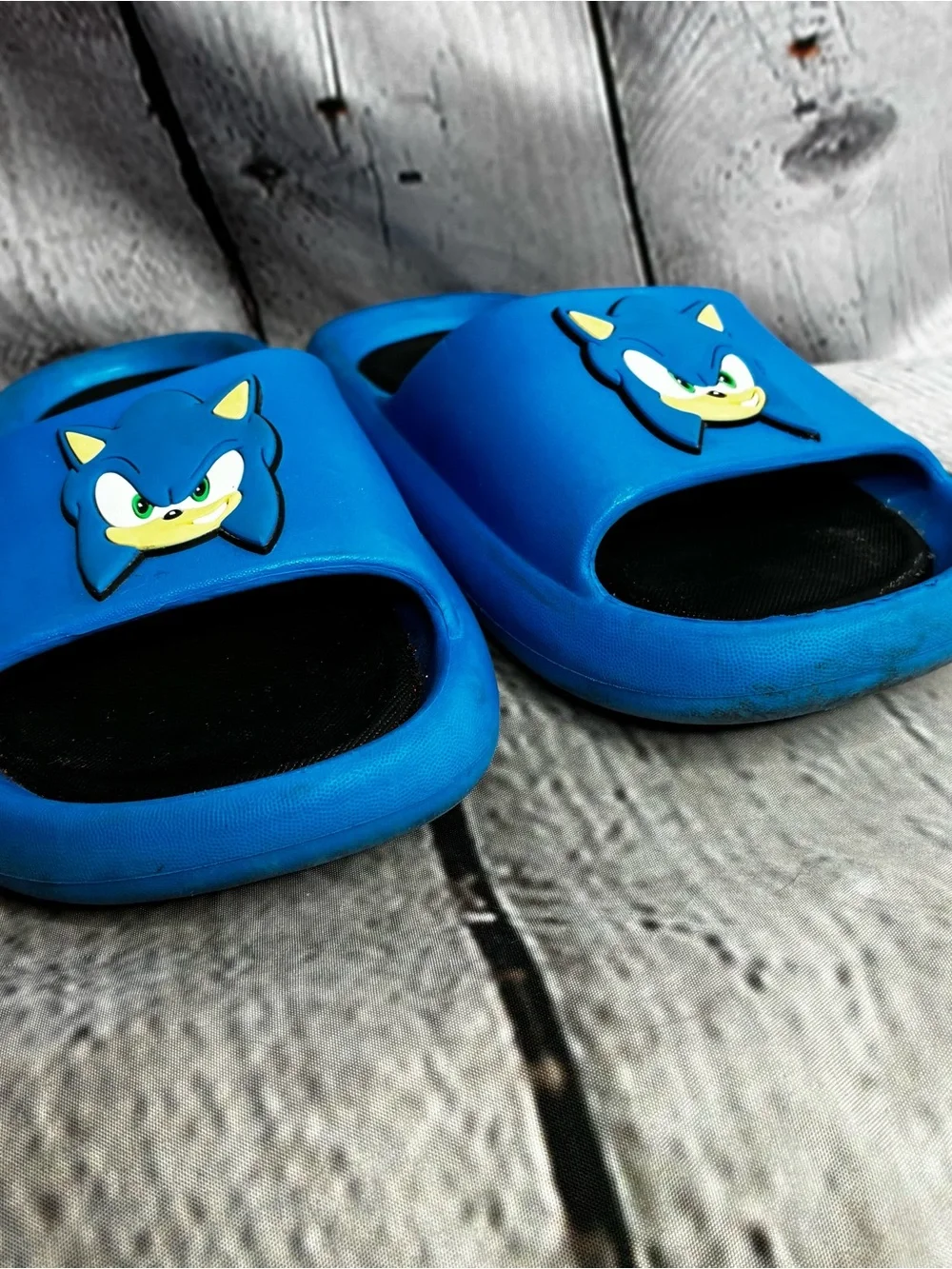 5/$20 Sonic The Hedgehog Slides Sega Blue Ground Up Sandal Youth Boys Size 2-3